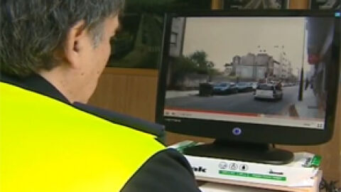 Las calles y carreteras se convierten con frecuencia en escenarios de gamberradas