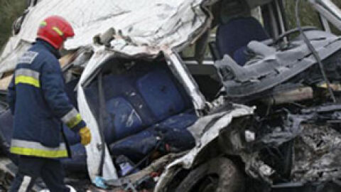 Nueve personas han perdido la vida en las carreteras en otros tantos accidentes Nueve personas han perdido la vida en las carreteras en otros tantos accidentes