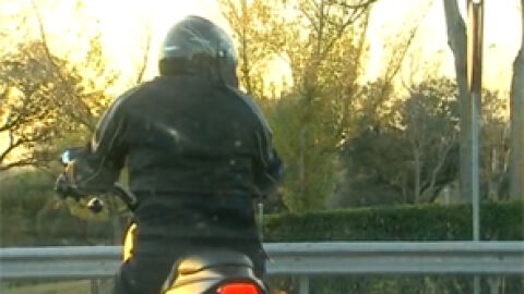 Las Asociaciones de Motoristas reclaman guardarra&iacute;les y carreteras m&aacute;s seguras