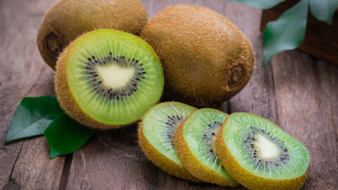 Los kiwis aportan muchos beneficios a la salud