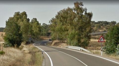 Curva peligrosa en el km 192 de la EX-103 en Badajoz