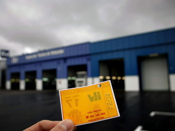 Imagen de una pegatina de ITV