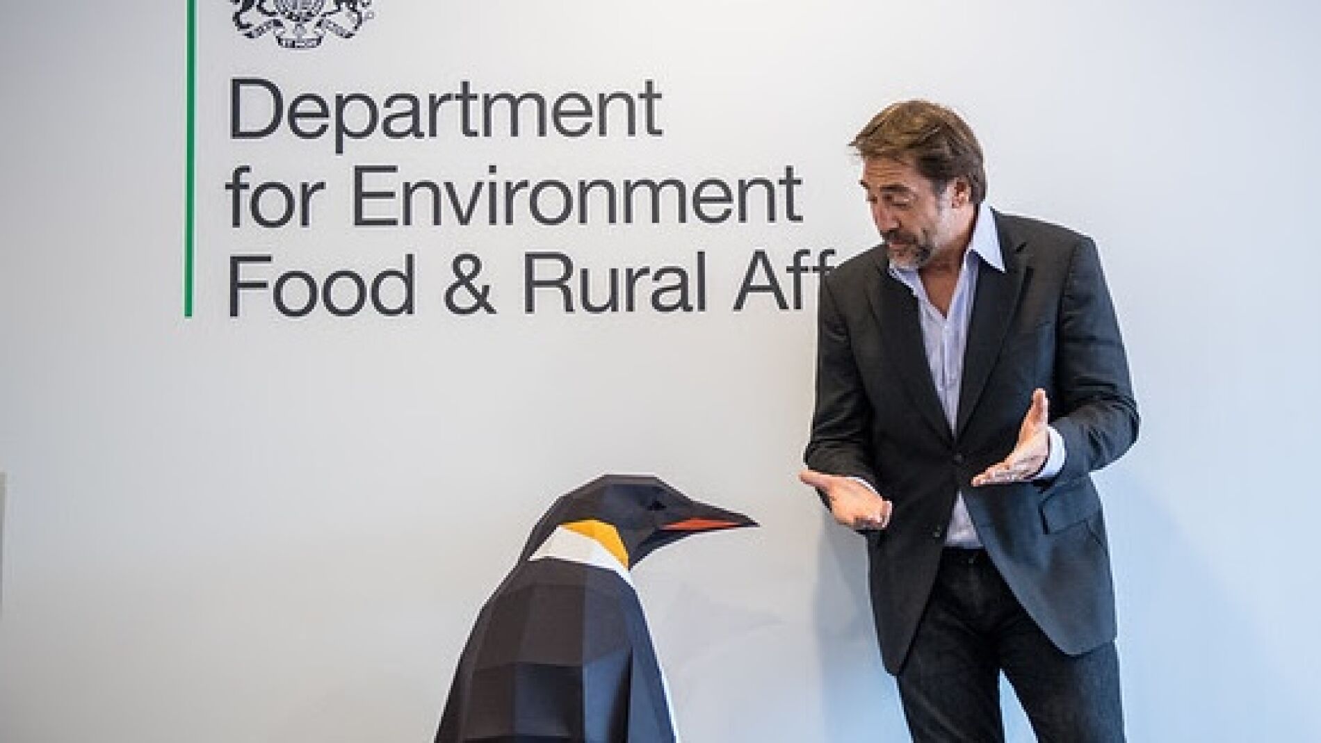 Javier Bardem lleva hasta Londres su compromiso de crear un Santuario Antártico