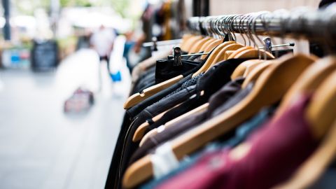 El sector servicios es donde m&aacute;s se ha incrementado el paro