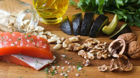 7 alimentos ricos en grasas saludables que no pueden faltar en tu dieta 7 alimentos ricos en grasas saludables que no pueden faltar en tu dieta