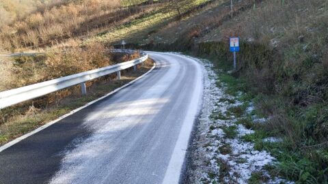 Carretera en Piñor