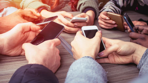 Levanta la cabeza habilita un buzón para ayudar en las dudas sobre el uso de la tecnología