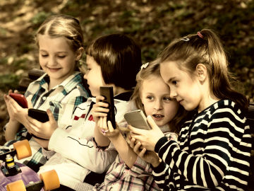Un dec&aacute;logo para educar en tiempos de Internet.