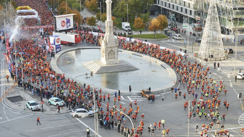 La Plaza de Colón durante la 11 ª Carrera Ponle Freno de Madrid La Plaza de Colón durante la 11 ª Carrera Ponle Freno de Madrid