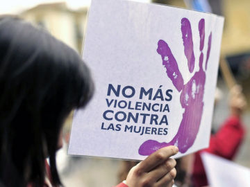 Pancarta en una manifestación contra la violencia de género. 