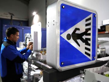 Tecnología inteligente cordobesa aumenta la seguridad vial con señales lumínicas Tecnología inteligente cordobesa aumenta la seguridad vial con señales lumínicas