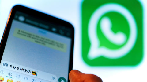 Bulos en WhatsApp