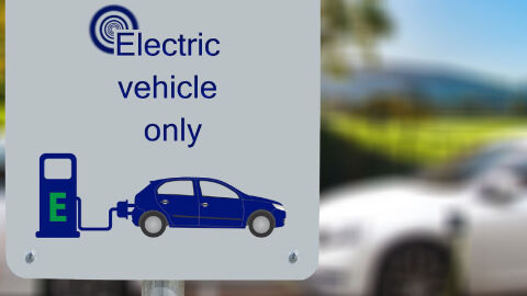  Coche eléctrico 