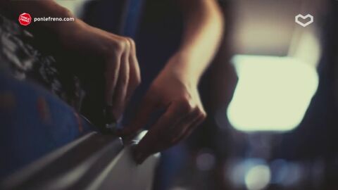 Si viajas en autobús este verano no olvides ponerte el cinturón de seguridad Si viajas en autobús este verano no olvides ponerte el cinturón de seguridad