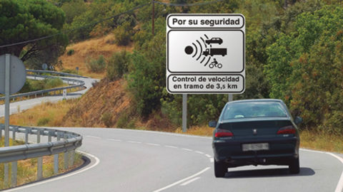 ¿Hay radares en todos los carteles luminosos de la DGT?