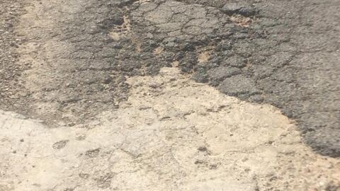 Agujeros en carretera