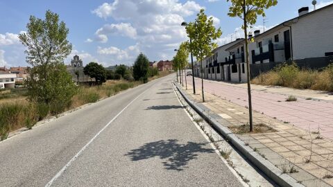 Esta carretera necesita resaltos que eviten el exceso de velocidad