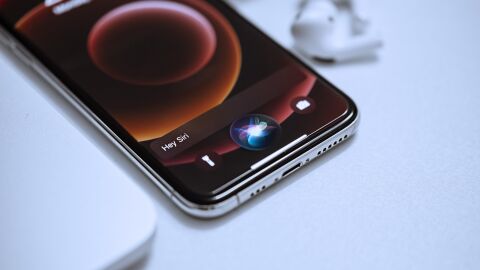 Siri, asistente de voz de Apple.
