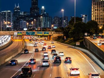 Tr&aacute;fico en carretera
