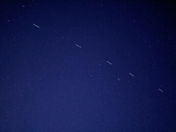 Estaciones de telefon&iacute;a en el espacio.