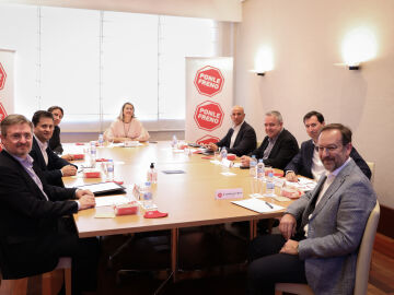 Fabricantes de coches insisten en la necesidad de informar y concienciar sobre los sistemas de seguridad del veh&iacute;culo para evitar accidentes