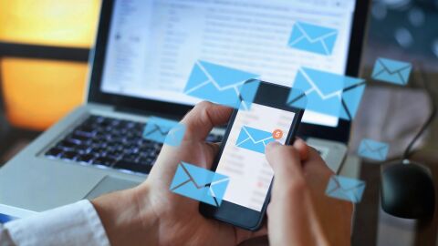 Muchos atajos de teclado de Gmail requieren de una configuración previa