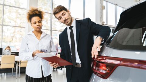 Concesionario de venta de coche