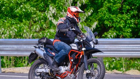  Solo las motos aprueban este verano