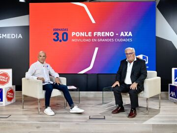 Las Jornadas 3.0 de Ponle Freno sobre movilidad urbana apoyan la obligatoriedad de llevar casco en el patinete eléctrico