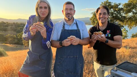 ATRESplayer estrena este lunes ‘Todo tiene un origen’, un recorrido gastronómico para conocer el origen del producto español de la mano de Dani García ATRESplayer estrena este lunes ‘Todo tiene un origen’, un recorrido gastronómico para conocer el origen del producto español de la mano de Dani García
