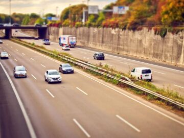 Nueve personas mueren en las carreteras espa&ntilde;olas durante el puente de Todos los Santos 