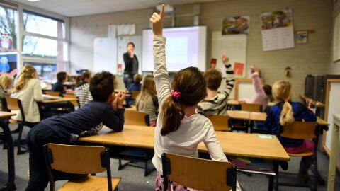 La comprensión lectora de los estudiantes, mejor cuanto menos tiempo pasan frente a las pantallas