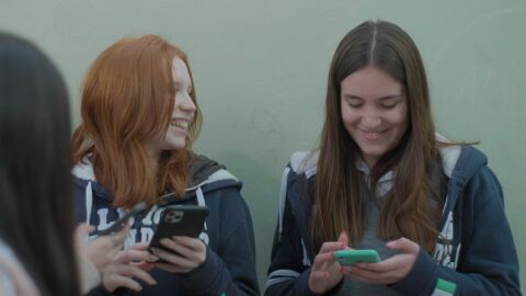 laSexta estrena ‘Adictos a la pantalla’, un documental sobre adicciones en internet 