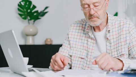 Edadismo digital, el sesgo perpetuado por Silicon Valley que la sociedad busca erradicar 