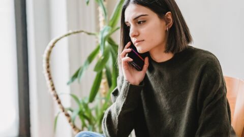 Un estudio revela que las personas apenas pueden diferenciar una voz creada por inteligencia artificial de una real 