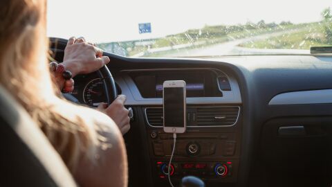 S prevé conducción autónoma en carretera