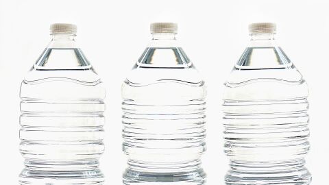 Agua envasada
