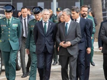 Agustín Leal, portavoz de Justicia para la Guardia Civil, con Carlos Alsina en ‘Más de uno’: “Exigimos la dimisión del ministro Marlaska, porque las cinco patrulleras de altura destinadas en Cádiz estaban averiadas”