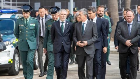 Agustín Leal, portavoz de Justicia para la Guardia Civil, con Carlos Alsina en ‘Más de uno’: “Exigimos la dimisión del ministro Marlaska, porque las cinco patrulleras de altura destinadas en Cádiz estaban averiadas”