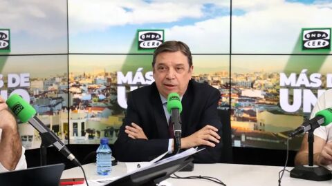 Luis Planas, con Carlos Alsina en ‘Más de uno’: “Si un producto químico está prohibido en la UE, hay que prohibirlo tajantemente para las importaciones”