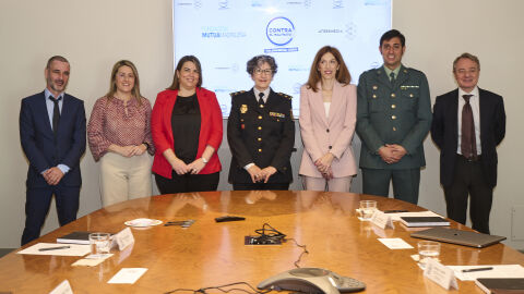 Fundación Mutua Madrileña y Antena 3 Noticias crean la mesa de expertos ‘Contra el maltrato, Tolerancia Cero’ Fundación Mutua Madrileña y Antena 3 Noticias crean la mesa de expertos ‘Contra el maltrato, Tolerancia Cero’