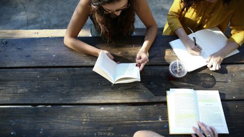 Smartphones vs Bienestar: el gran dilema de la Generación Z