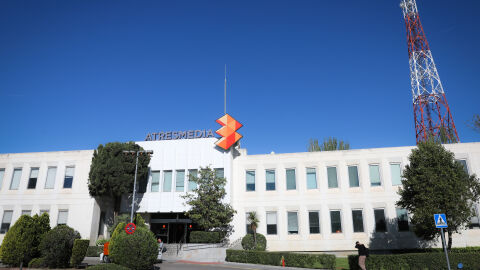 ATRESMEDIA continúa como el grupo líder en el consumo digital y atresplayer logra la mayor distancia del año con su competidor ATRESMEDIA continúa como el grupo líder en el consumo digital y atresplayer logra la mayor distancia del año con su competidor