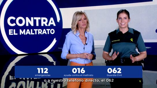 Susanna Griso, presentadora de ‘Espejo Público’, y Camino Mejías, portavoz de la Guardia Civil Susanna Griso, presentadora de ‘Espejo Público’, y Camino Mejías, portavoz de la Guardia Civil