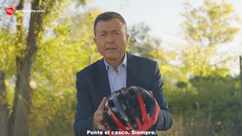 PONLE FRENO lanza una campaña para promover el uso obligatorio del casco en bicicleta “para todos y en todas partes”