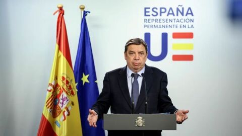 Luis Planas, con Carlos Alsina en ‘Más de uno’: “Hemos conseguido que, en 2025, los 570 barcos que faenan en el Mediterráneo puedan mantener sus días de trabajo”