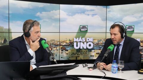 Óscar Puente, con Carlos Alsina en ‘Más de uno’: “El nivel de toxicidad de Ayuso y de quien le escribe el guion es terrible”