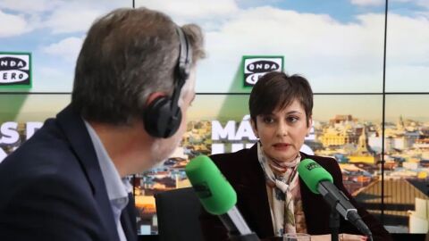 Isabel Rodríguez, con Carlos Alsina en ‘Más de uno’: “Sería deseable un pacto, pero me conformo con una tregua de Estado en materia de vivienda”