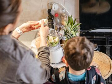Seguir la dieta mediterránea desde los 3 años ayuda a prevenir el sobrepeso en la infancia