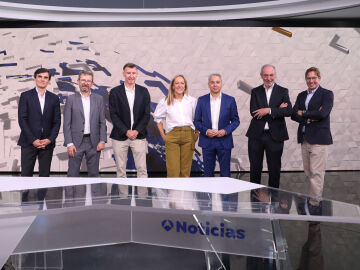 José Miguel García-Gasco (Director General de Atresmedia Publicidad), Javier Dueñas (CEO de Campofrío), Yann Fontaine (CEO de Miravia), Ana María Morales (Country Manager de Beiersdorf para España y Portugal), Vicente Vallés (Periodista y director de Noticias 2), Vicente Cancio (CEO de Zurich España), y Joan Jordi Vallverdú (CEO de Omnicom Media Group)